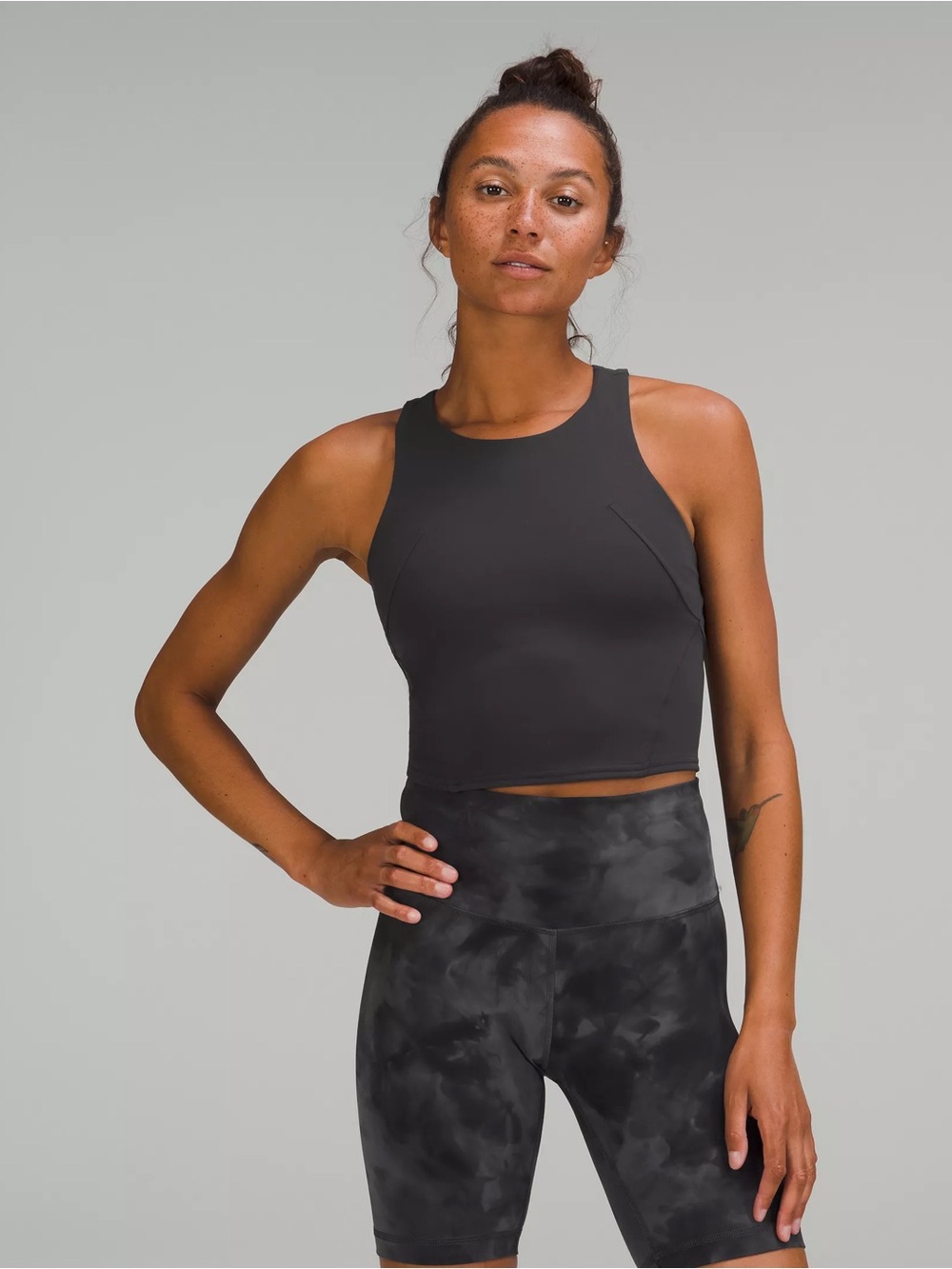 Lululemon Invigorate Training Tank Top
Graphite Grey size 4